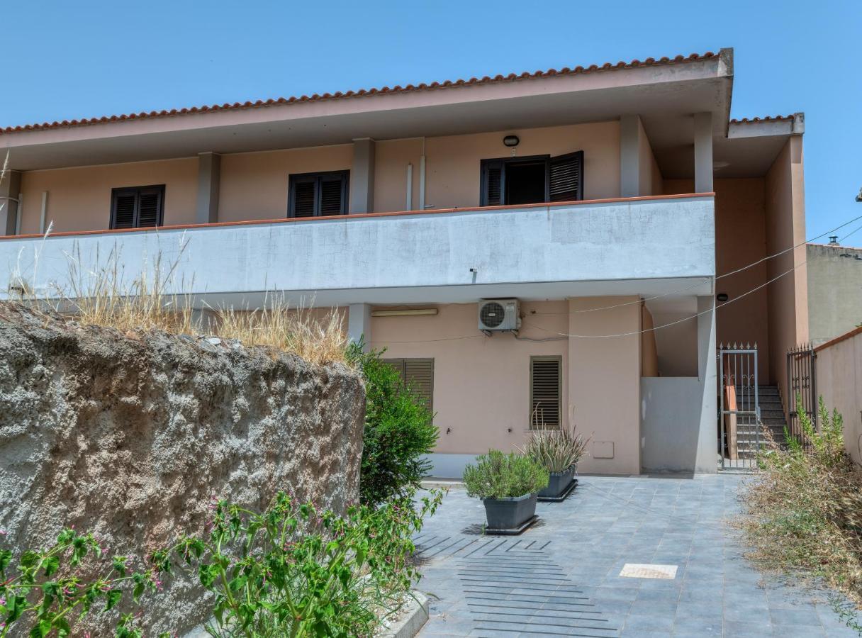 IzzHome Escape Villa San Pietro Esterno foto